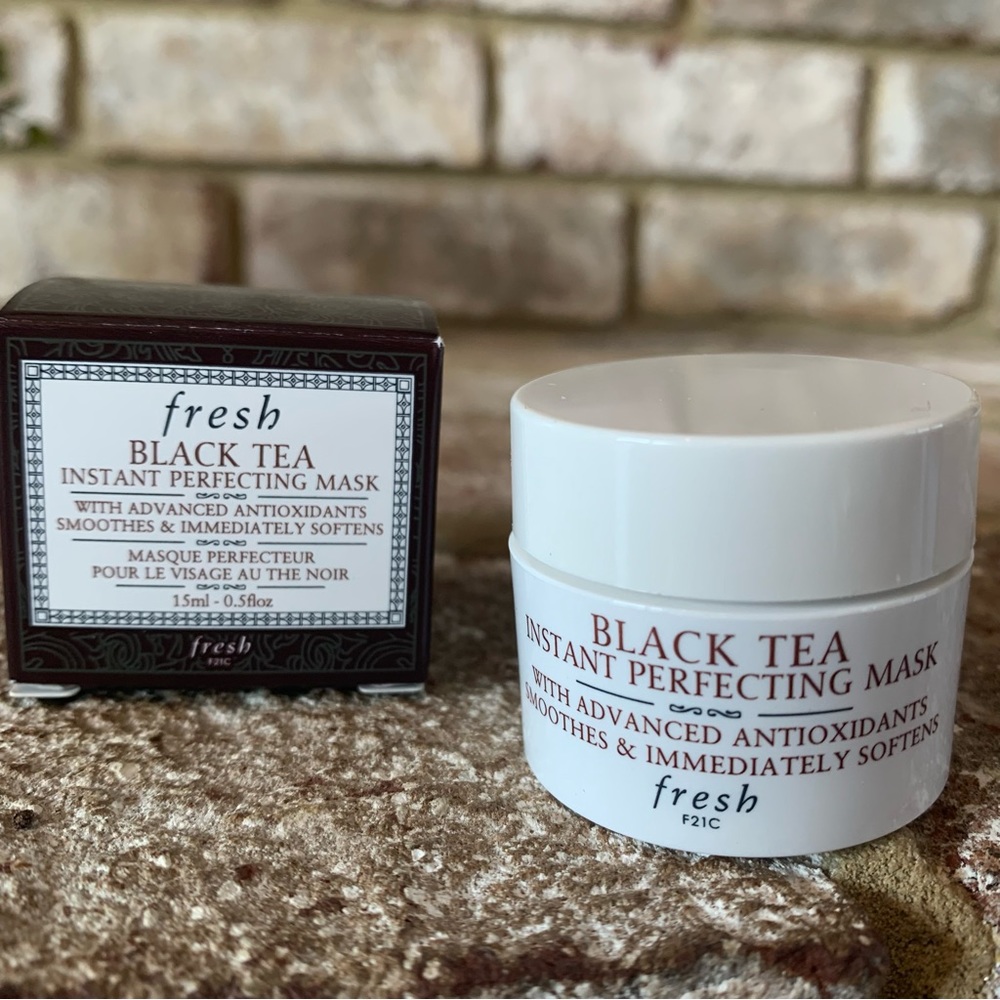 ✨$5✨ Fresh | Black Tea Instant Perfecting Mask | Deluxe Travel Mini